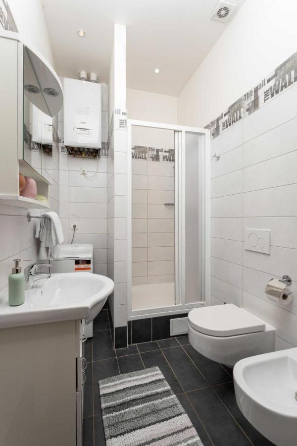Letna Apartments Πράγα Εξωτερικό φωτογραφία
